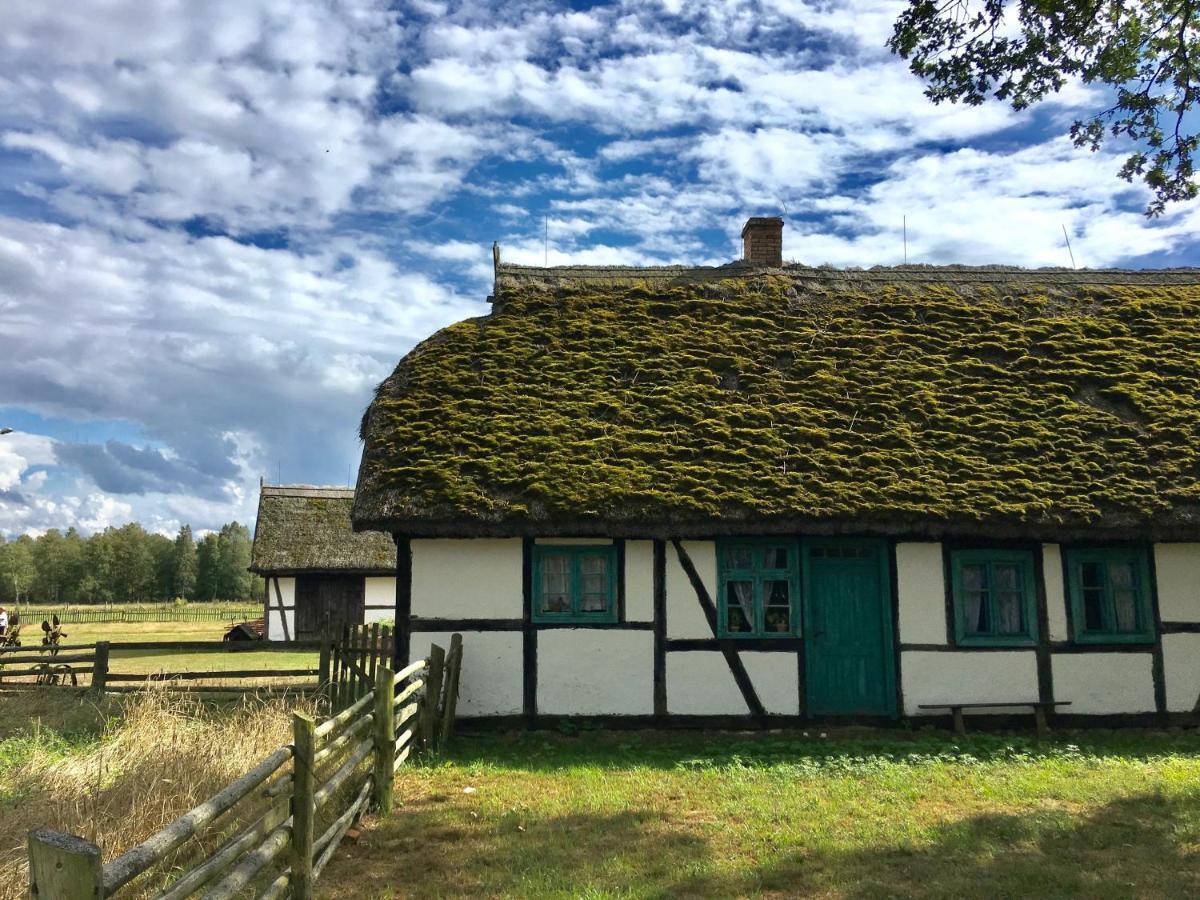 Stara Stodola / Old Barn Villa Gardna Wielka Exterior photo